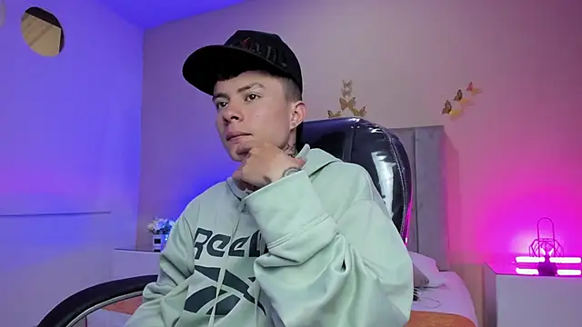 Nascary Fox online show from 03/19/26, 12:42