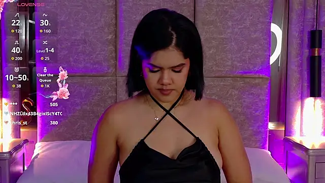 Martina-Roberts- online show from 10/29/25, 04:15