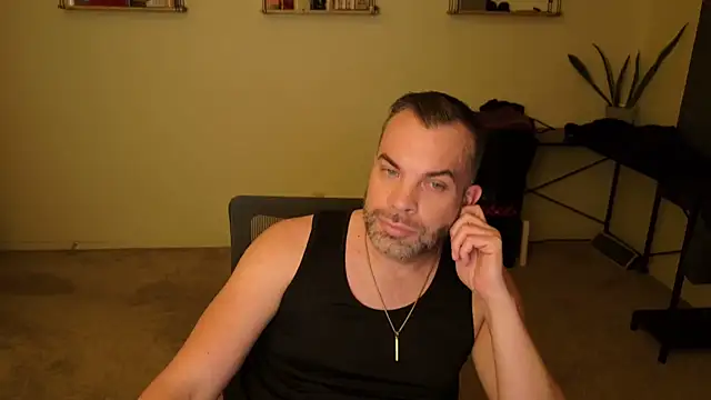 Snapshot of Ty_lerDavid chatting on 11/08/25, 07:41 Ty lerDavid online show from 11/08/25, 07:41