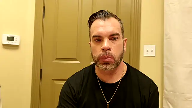 Snapshot of Ty_lerDavid chatting on 12/22/25, 11:46 Ty lerDavid online show from 12/22/25, 11:46