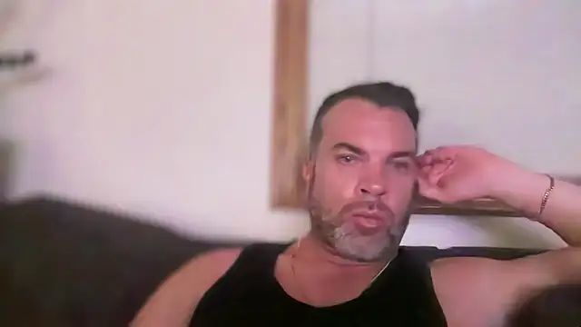 Snapshot of Ty_lerDavid chatting on 03/25/26, 05:24 Ty lerDavid online show from 03/25/26, 05:24