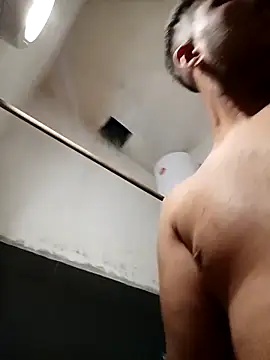 Snapshot of andersonuy25 chatting on 09/16/25, 12:44 andersonuy25 online show from 09/16/25, 12:44