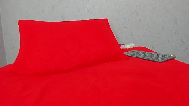 scarlett646 online show from 10/22/25, 03:07