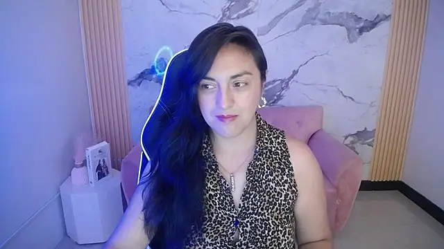 tamara ch1 online show from 11/20/25, 03:18