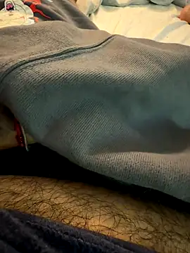 Snapshot of Lathotchubby chatting on 09/10/25, 01:16 Lathotchubby online show from 09/10/25, 01:16