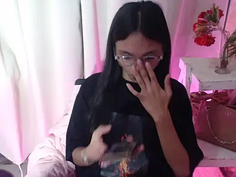 Aiko shemalexxx online show from 09/22/25, 08:05