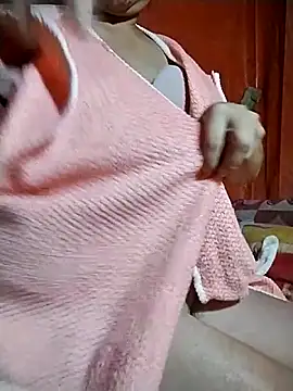 venu00 online show from 11/28/25, 12:30