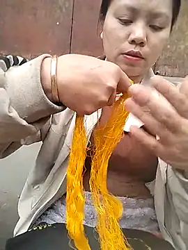 venu00 online show from 02/11/26, 03:33