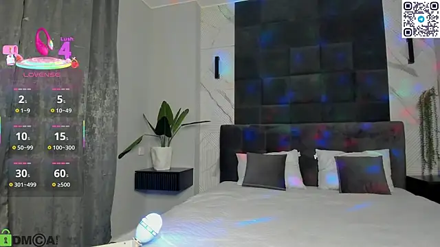 Adeline Perle online show from 09/14/25, 12:43