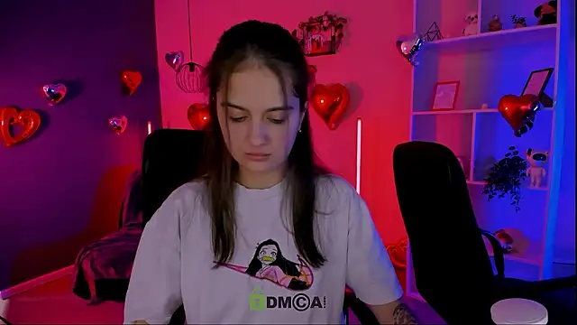 Snapshot of talia_seduce chatting on 02/14/26, 09:33 talia seduce online show from 02/14/26, 09:33