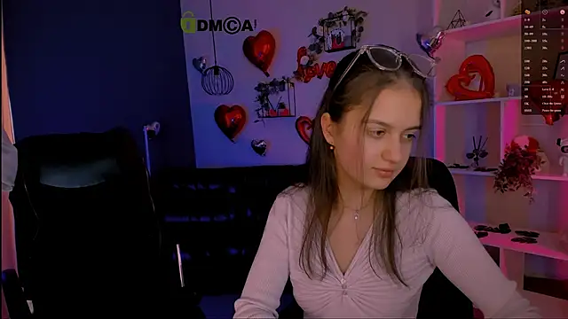 Snapshot of talia_seduce chatting on 02/25/26, 09:13 talia seduce online show from 02/25/26, 09:13