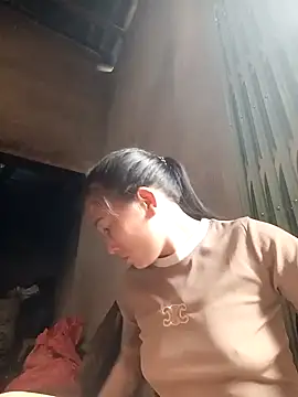 Snapshot of YAYAA-502 chatting on 11/06/25, 02:34 YAYAA-502 online show from 11/06/25, 02:34