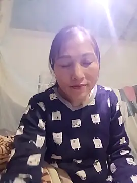 YAYAA-502 online show from 11/21/25, 12:04