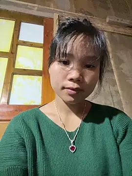 Ngoc-bbi online show from 12/20/25, 10:00