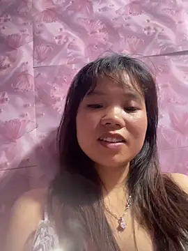 Ngoc-bbi online show from 05/17/26, 12:19