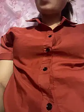 Ngoc-bbi online show from 06/18/26, 01:48