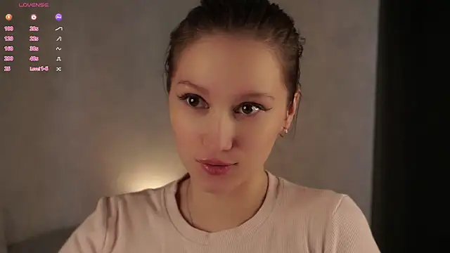 Snapshot of MelaniSeiver chatting on 07/27/26, 01:23 MelaniSeiver online show from 07/27/26, 01:23