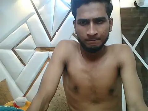 lily 9900 online show from 10/04/25, 08:18