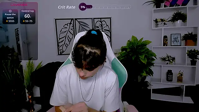 Snapshot of Cocoa_Sins chatting on 10/01/25, 05:57 Cocoa Sins online show from 10/01/25, 05:57