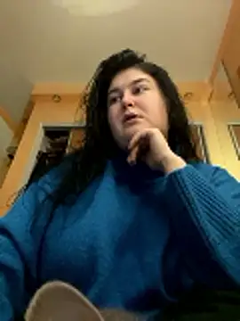 Snapshot of DazzzlingDame chatting on 01/08/26, 04:42 DazzzlingDame online show from 01/08/26, 04:42