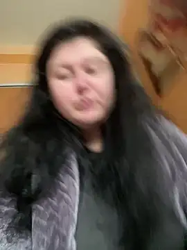 Snapshot of DazzzlingDame chatting on 02/13/26, 11:06 DazzzlingDame online show from 02/13/26, 11:06