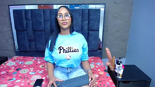 sanabeltits202cl online show from 02/17/26, 04:24