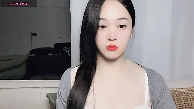 woaiqinqin online show from 12/01/25, 03:28