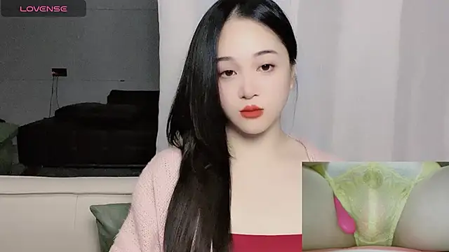 woaiqinqin online show from 12/04/25, 03:10