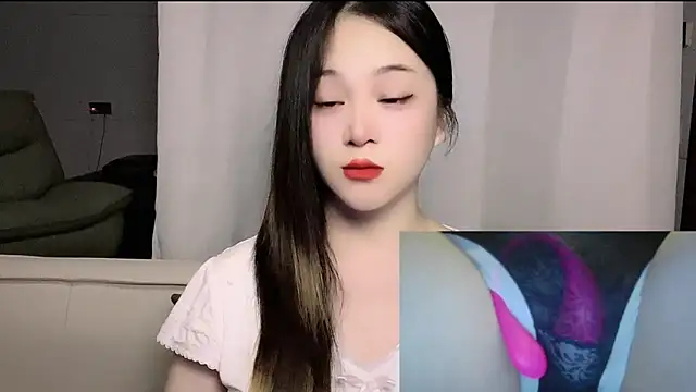 woaiqinqin online show from 06/08/26, 04:40
