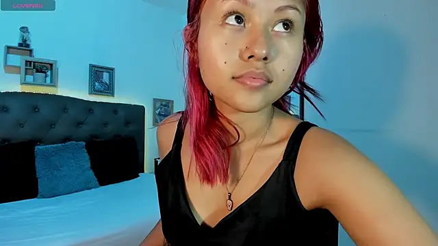 MAYASMITH   online show from 06/23/26, 06:11