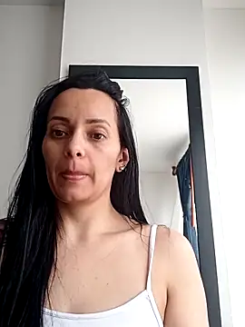 sarita star online show from 09/18/25, 08:22