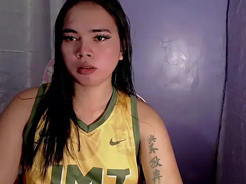 Snapshot of marincumxx chatting on 10/04/25, 12:19 marincumxx online show from 10/04/25, 12:19