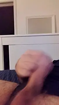 NewJoiner online show from 09/15/25, 08:42