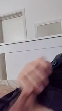 NewJoiner online show from 02/20/26, 06:30