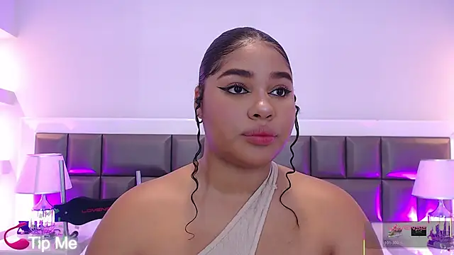 LennaEvans online show from 12/05/25, 11:08