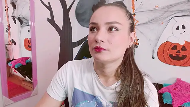 danna 888 online show from 10/14/25, 06:52