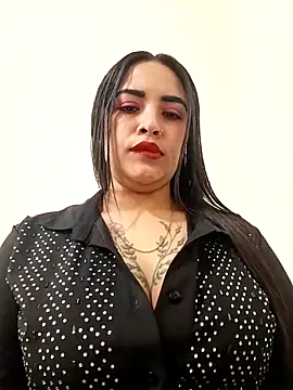 Snapshot of MAYE__13 chatting on 10/09/25, 12:36 MAYE 13 online show from 10/09/25, 12:36