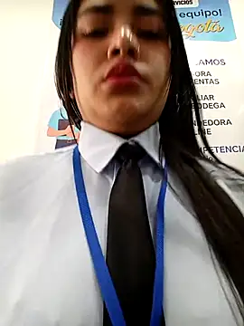 Snapshot of MAYE__13 chatting on 11/25/25, 03:56 MAYE 13 online show from 11/25/25, 03:56