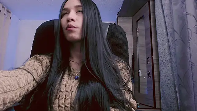 Snapshot of scarlett_vonrose chatting on 09/08/25, 07:46 scarlett vonrose online show from 09/08/25, 07:46