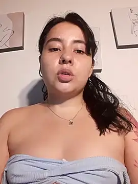 Yuli-27 online show from 10/14/25, 02:23