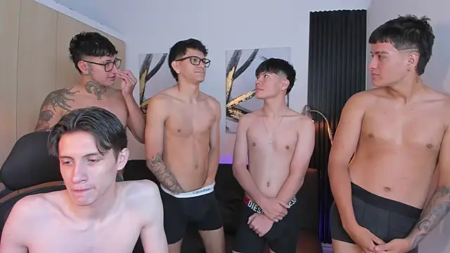 Horny BoysW online show from 09/22/25, 01:13