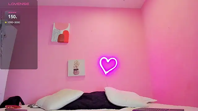 Georgina Ferri  online show from 09/22/25, 05:15