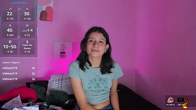 Georgina Ferri  online show from 10/30/25, 05:24