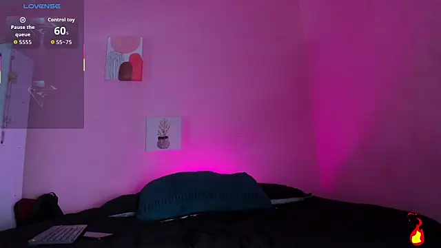 Georgina Ferri  online show from 11/20/25, 05:12