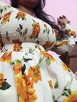 Aaradhya Sharma online show from 02/02/26, 11:42