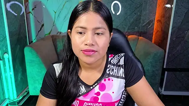 Victoria b  online show from 11/06/25, 07:48