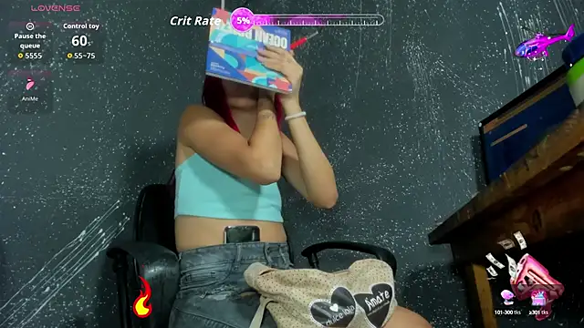 Snapshot of little_and_dangerous chatting on 09/20/25, 03:07 little and dangerous online show from 09/20/25, 03:07