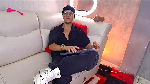 Manuel FPG online show from 03/15/26, 03:07