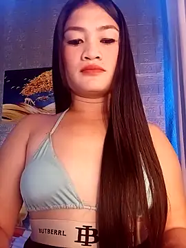 Snapshot of Naughtyalina2 chatting on 12/13/25, 10:48 Naughtyalina2 online show from 12/13/25, 10:48