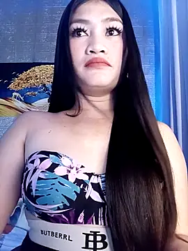 Snapshot of Naughtyalina2 chatting on 12/14/25, 10:25 Naughtyalina2 online show from 12/14/25, 10:25